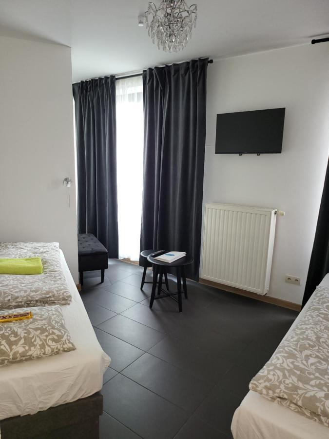 Amber Hostel Szlak Krakow Exterior photo